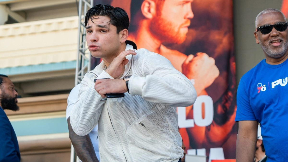 Ryan Garcia predicts that Stevenson will ugly destroy Lopez