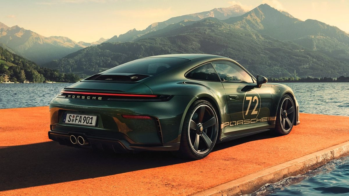 Porsche honors its creator with an exclusive 911 GT3