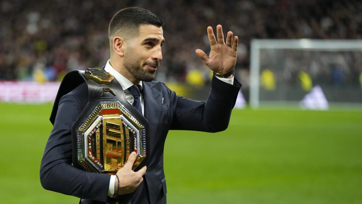 Ilia Topuria denuncia intento de extorsion y frena su defensa del titulo UFC en 2026
