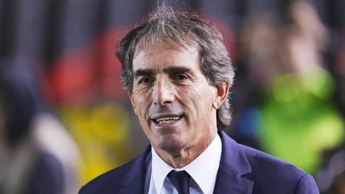 Valladolid removes its manager Guillermo Almada from the team due to Real Oviedo039s interest in hiring him