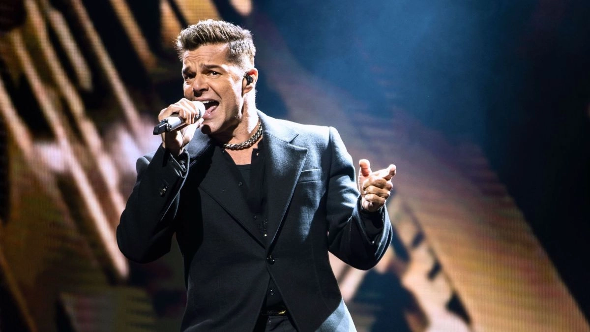 Ricky Martin denies influencer who disseminated intimate photos with him 039We have never met039