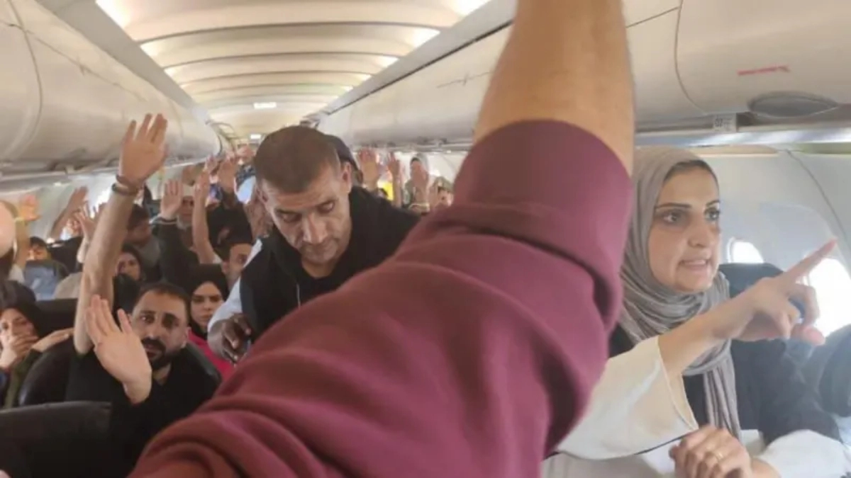 The mystery of the plane that arrived in South Africa with dozens of Palestinians onboard