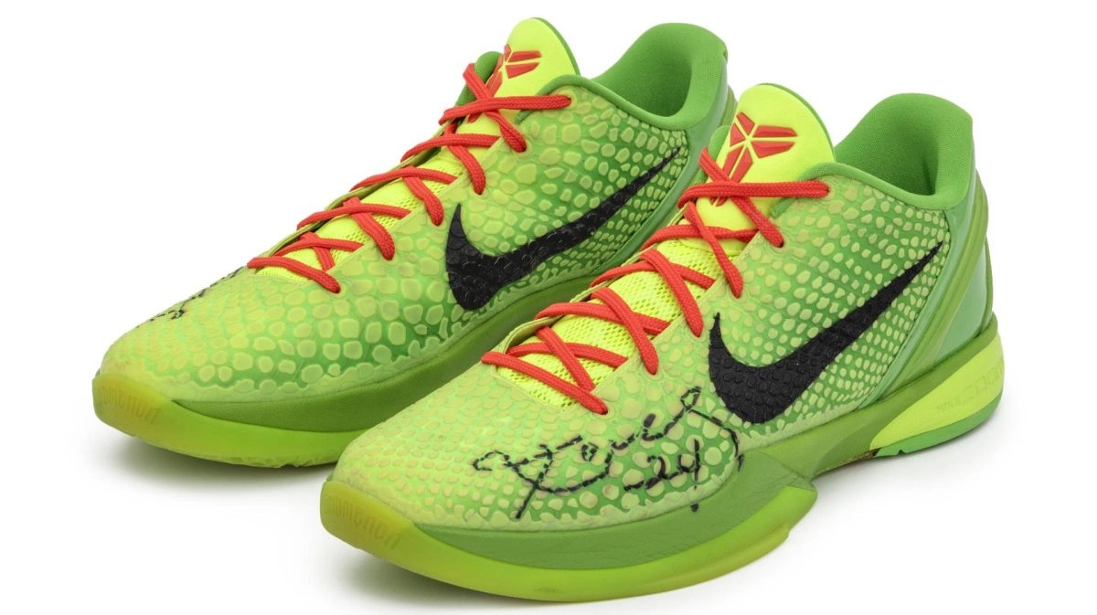Kobe Bryant039s Christmas sneakers surpass 10 million