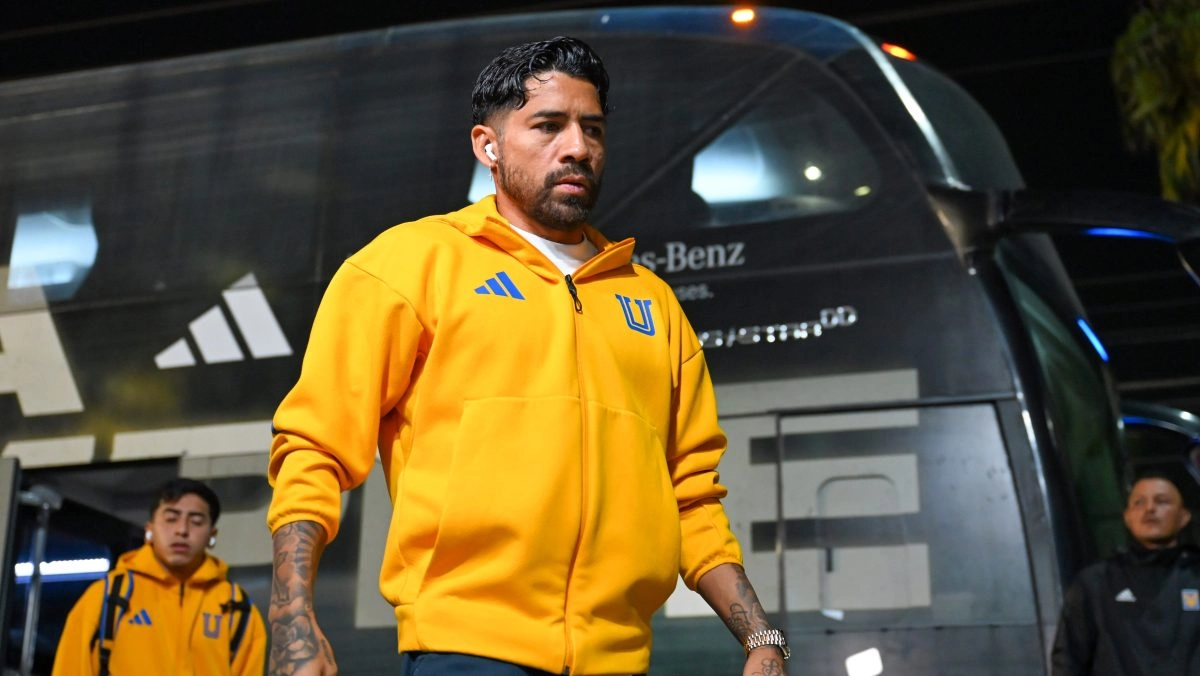 Tigres would have closed the door to Javier Aquino and he said goodbye in tears