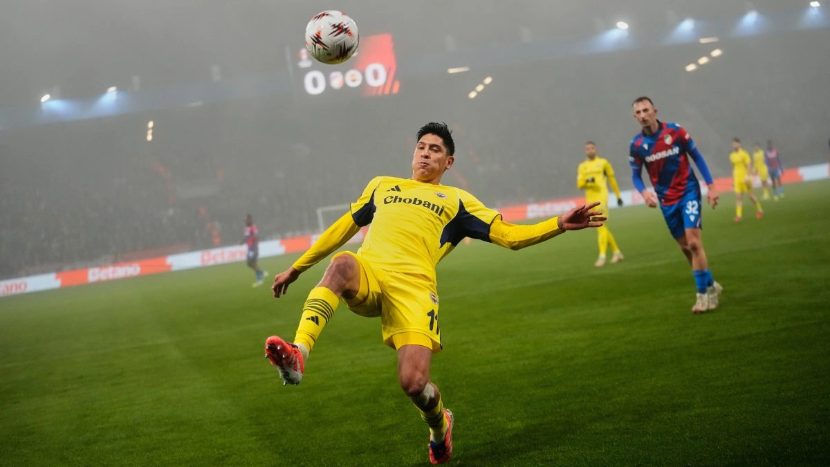 Edson Alvarez will miss Fenerbahce039s last game of 2025