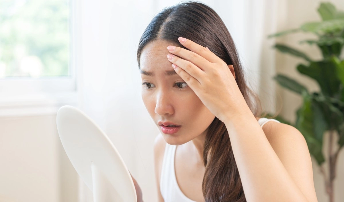 The truth about whether picking at a pimple in the quottriangle of deathquot can be dangerous