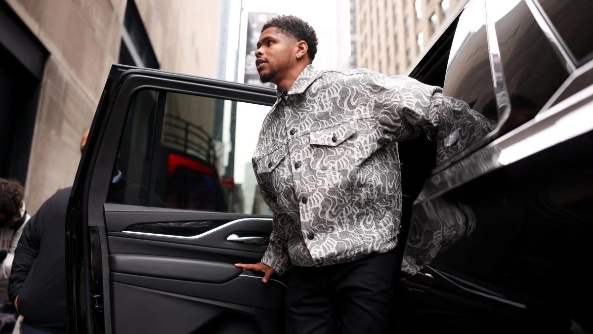 Bozy Ennis predicts Lopez vs Stevenson 039He039s going to destroy him039