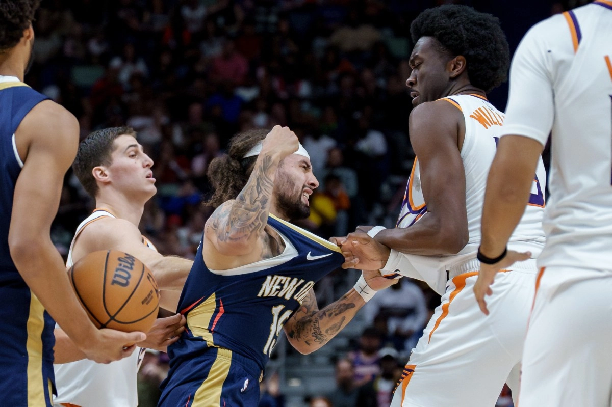 NBA announces suspensions against Jose Alvarado and Mark Williams for fight