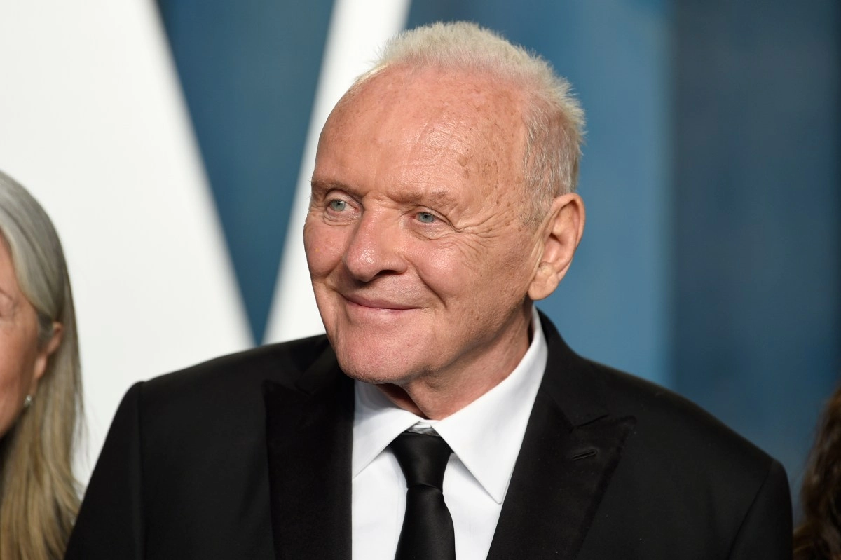 Anthony Hopkins shares an emotional testimony after celebrating 50 years of sobriety