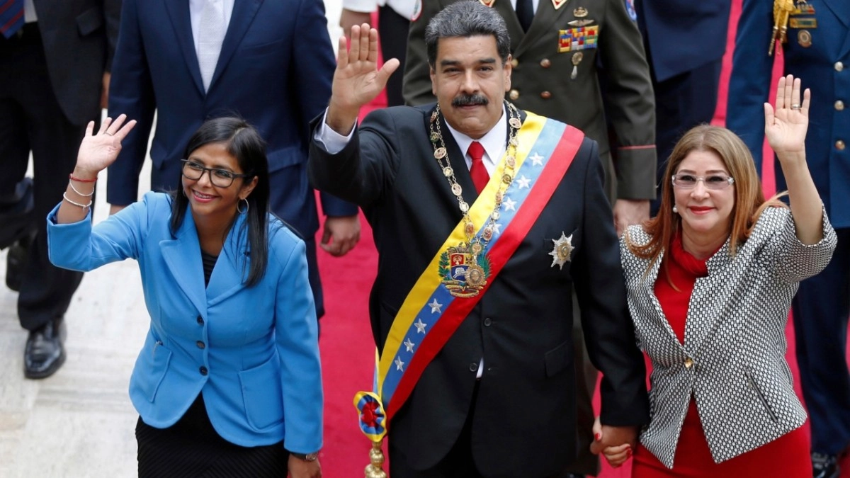 Trump issues warning to Venezuela039s vice president after the capture of Nicolas Maduro