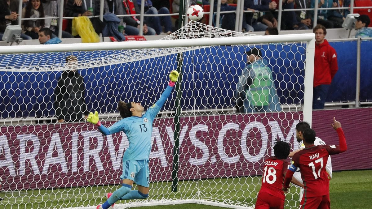 Memo Ochoa clings to the 2026 World Cup with a great threepoint play for AEL Limassol