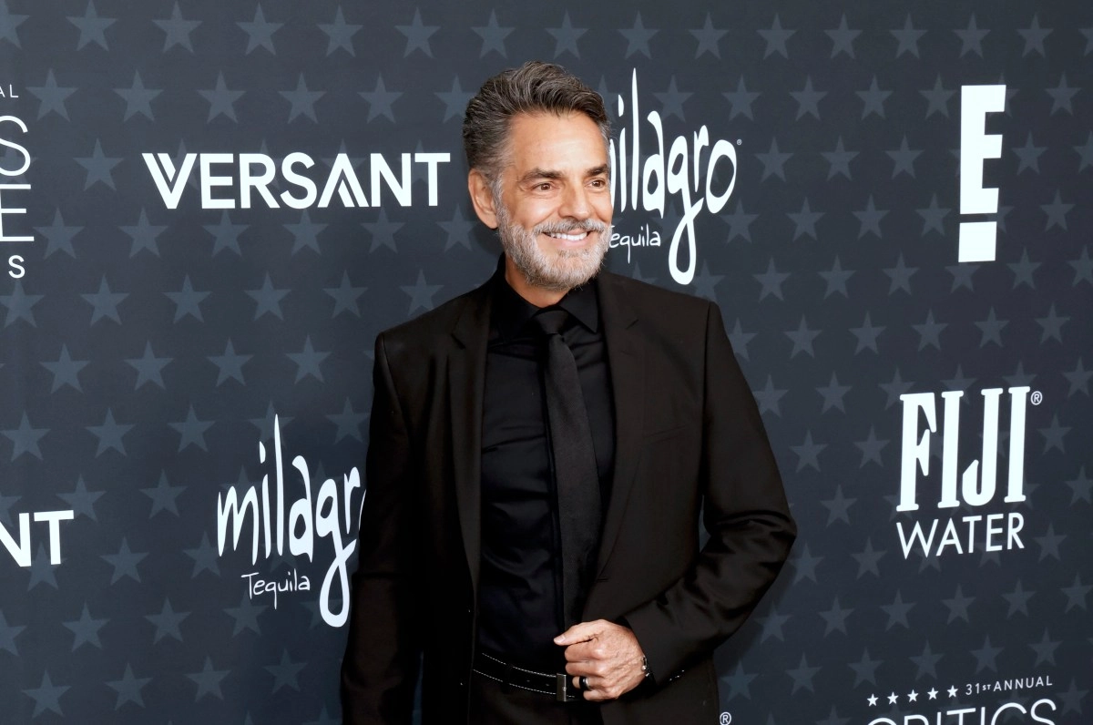 Eugenio Derbez among the celebrities who will compete in a new MrBeast video
