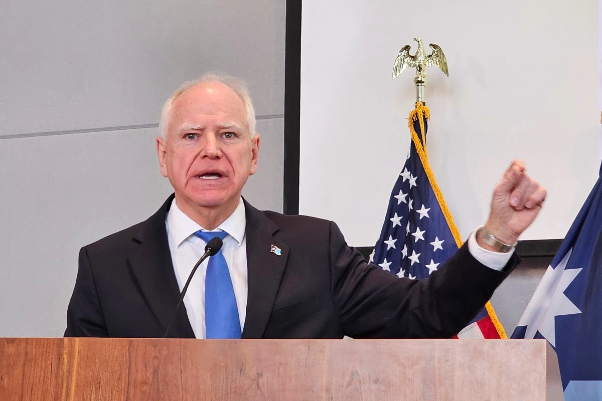 Trump lashes out at Tim Walz after Minnesota governor declines reelection