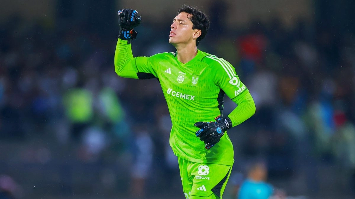 Goalkeeper Fernando Tapia is back with the Eagles of America