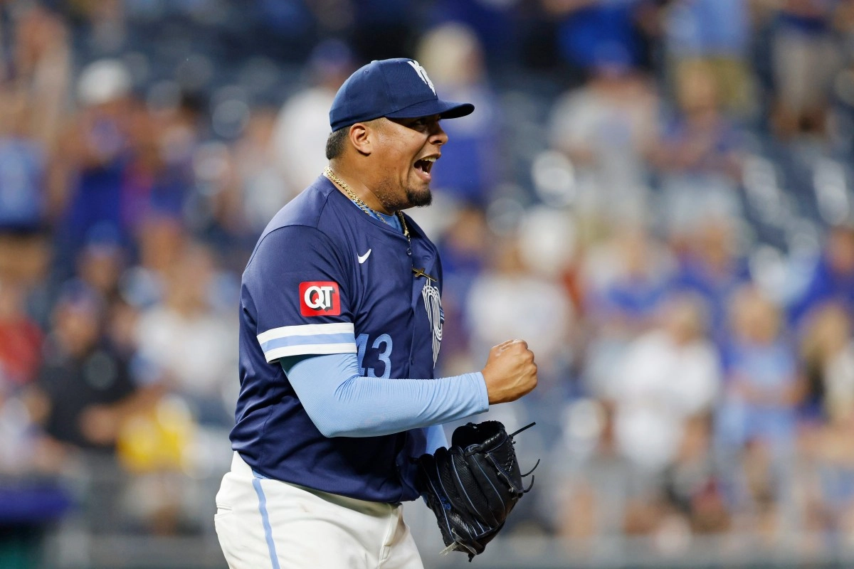 Cleveland Guardians pitcher suffers traffic accident in Venezuela