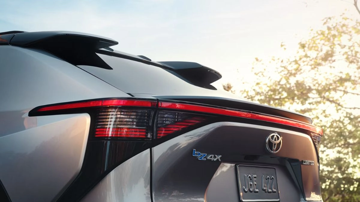 Toyota and Lexus set sales record in the US