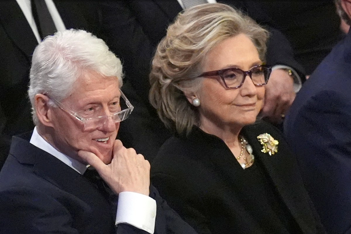 The Clintons spark political clash in Congress over the Epstein case what happened