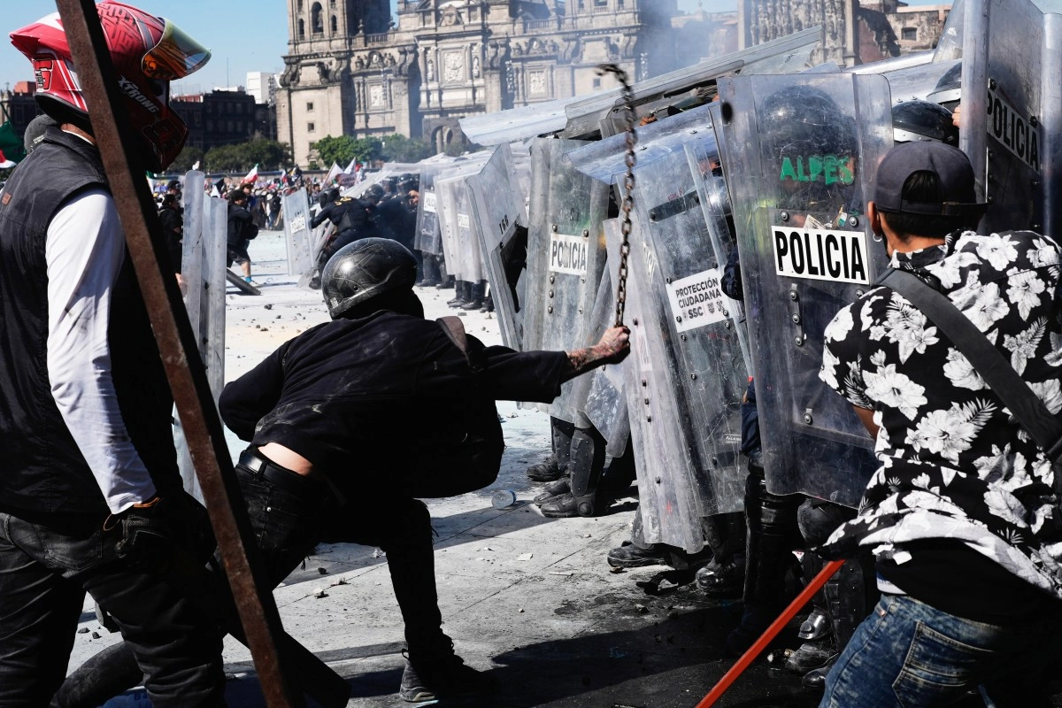 Opposition in Mexico opts for violence as a last resort
