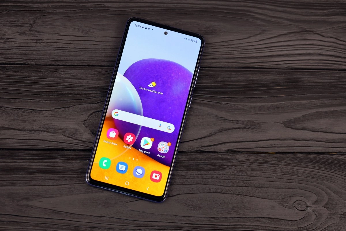The launch of the iPhone 17 forced Samsung to rethink the Galaxy 26 strategy