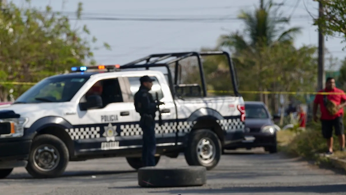Unbridled violence Mexico registered 11 police officers killed in the first 15 days of the year