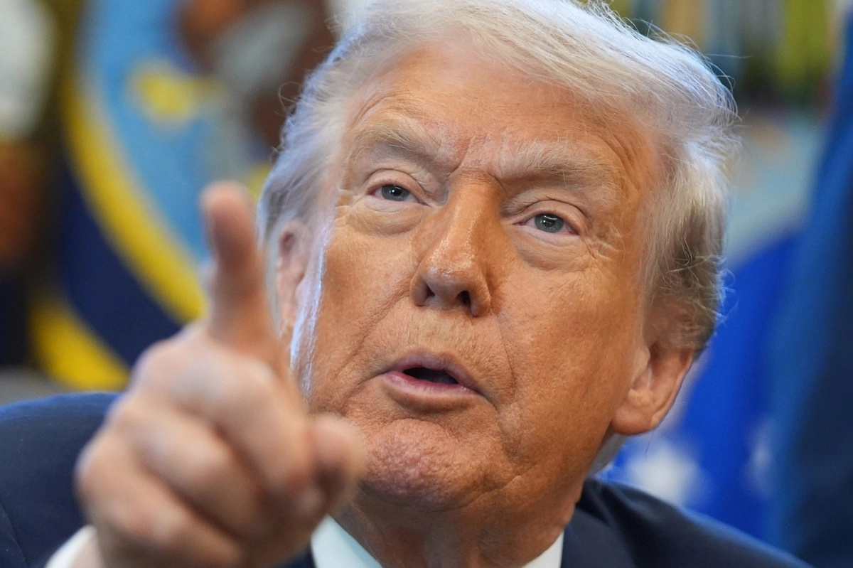 Trump to journalist 039Silence silence pig039