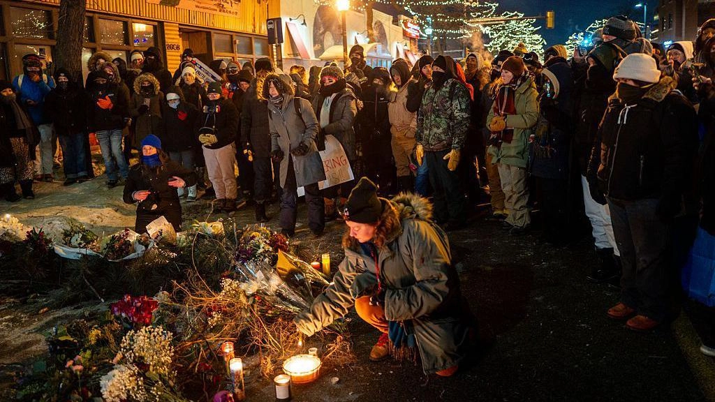 What is known about the fatal shooting of a protester in Minneapolis by US immigration police