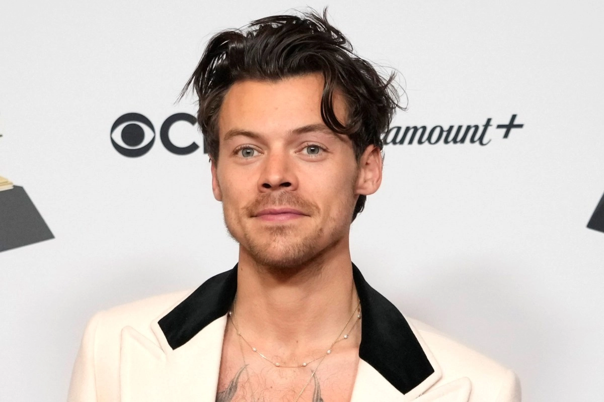 Harry Styles will be one of the presenters at the Grammy Awards