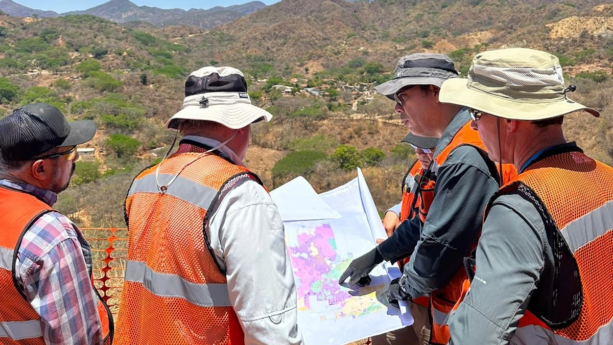 Alert in Sinaloa for the kidnapping of 10 employees of a Canadian mining company