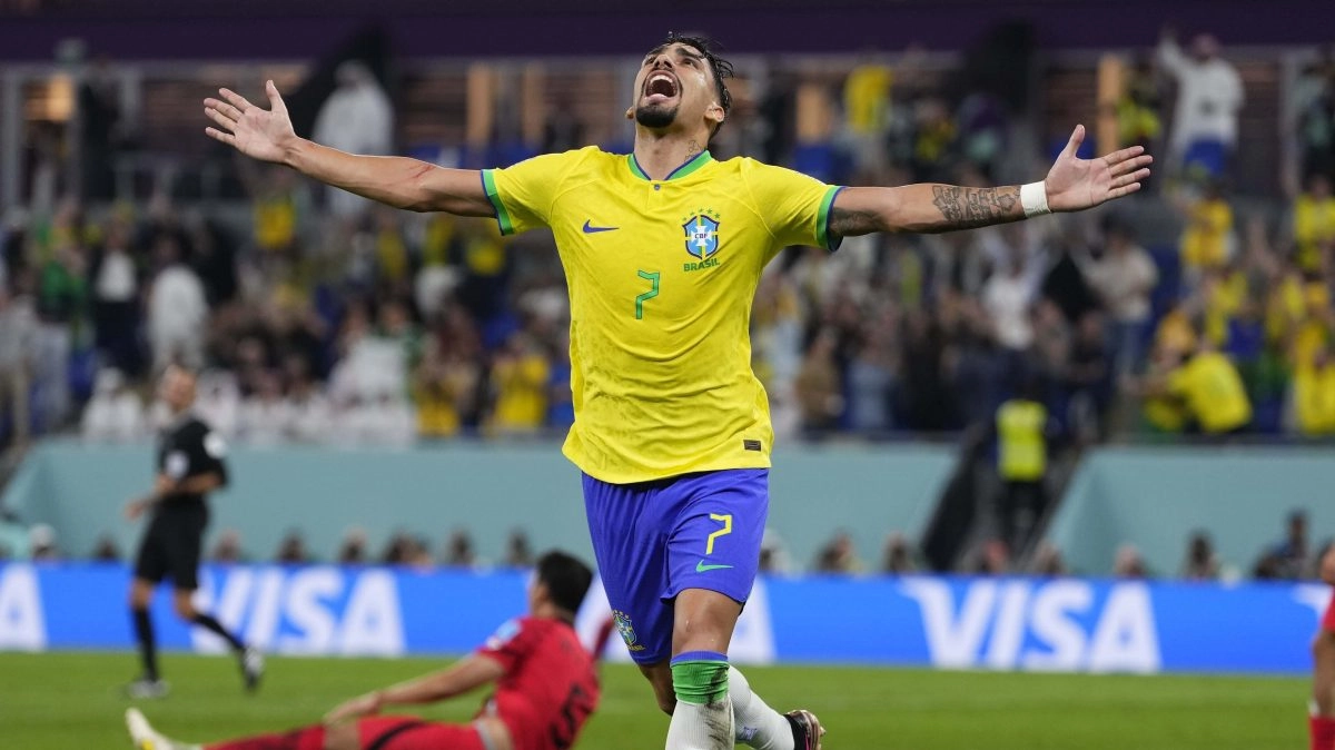 Lucas Paqueta the most expensive signing in his country039s history is already in Brazil quotHe needed Flamengo