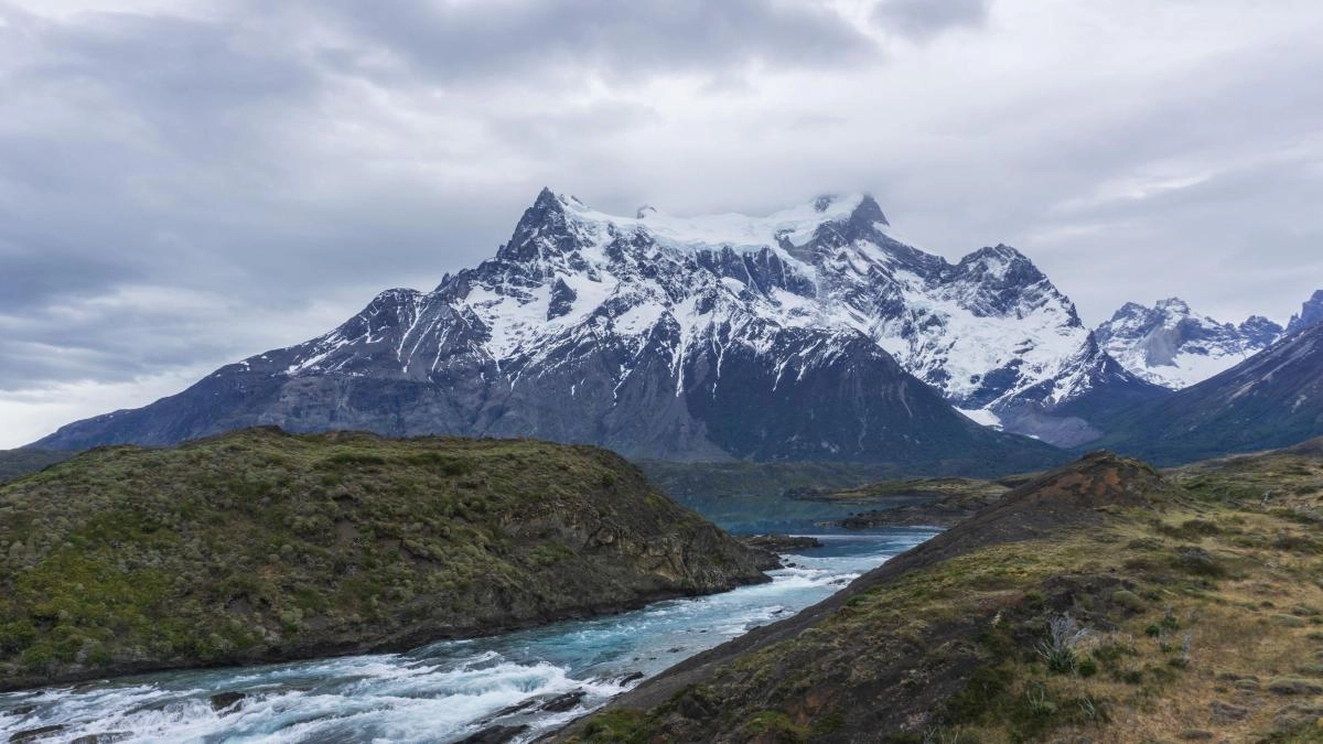 Two Mexican and three European tourists die in Chilean Patagonia after being surprised by a storm