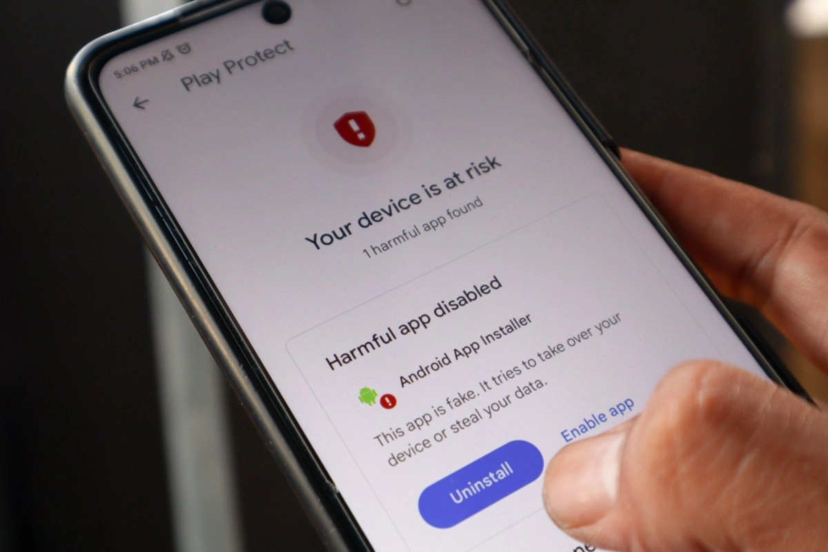 Your phone is screaming at you: constant pop-ups are a virus warning