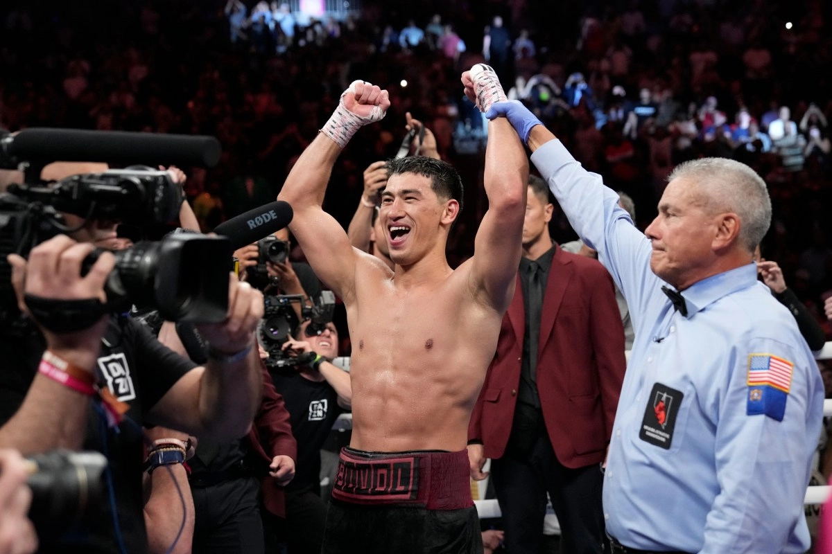 Dmitry Bivol declares David Benavidez as his next rival