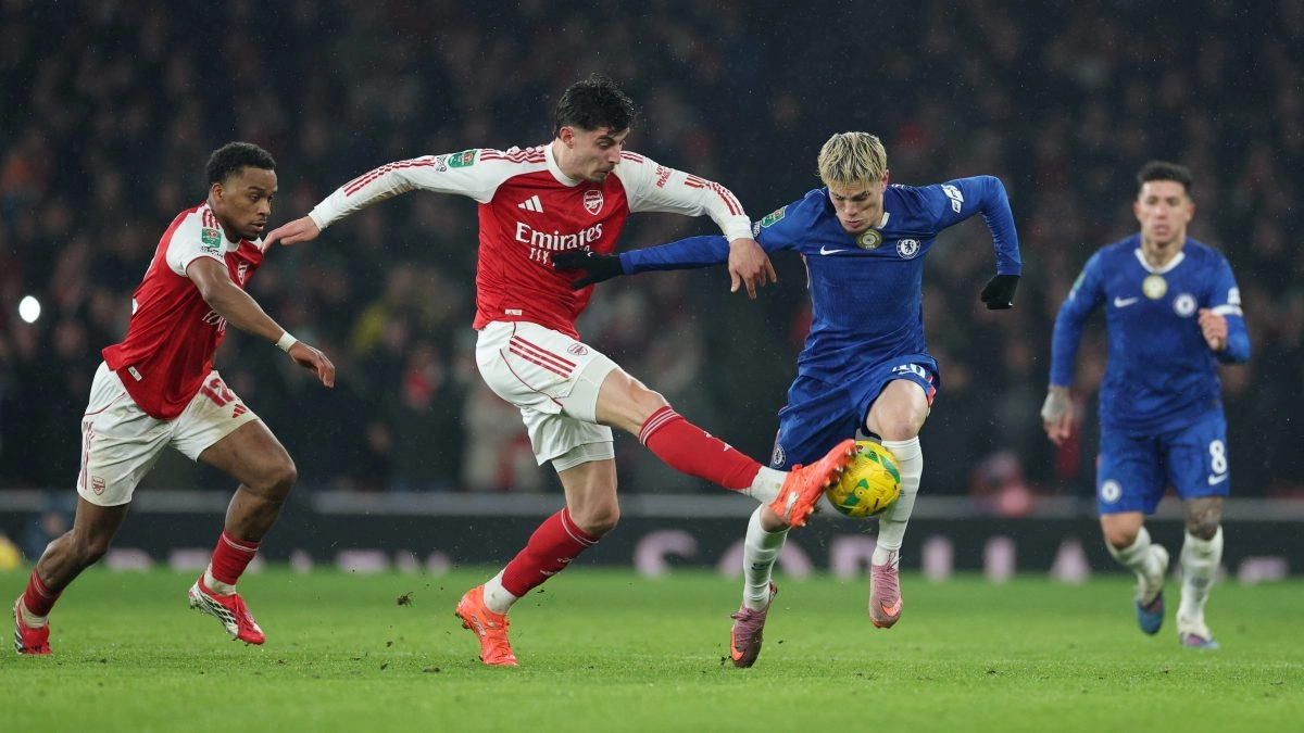 Arsenal defeats Chelsea and qualifies for the English League Cup final