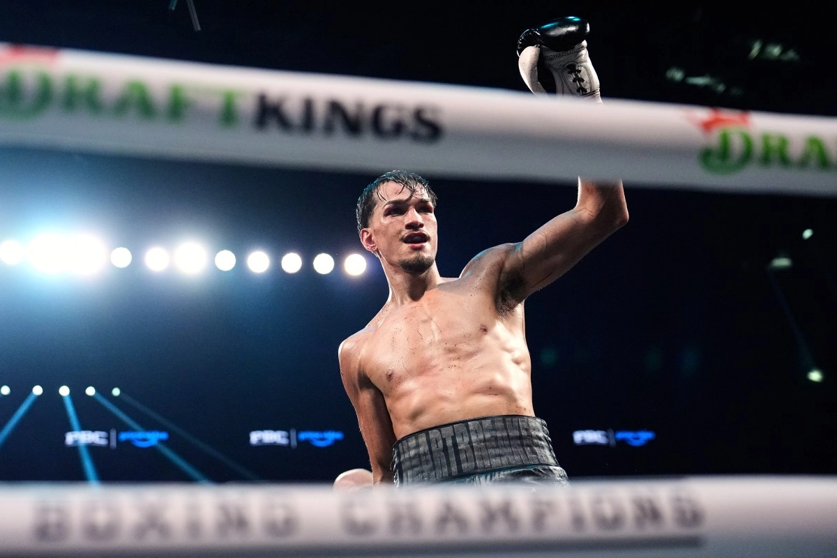 Brandon Figueroa was crowned with a brutal knockout in the last second