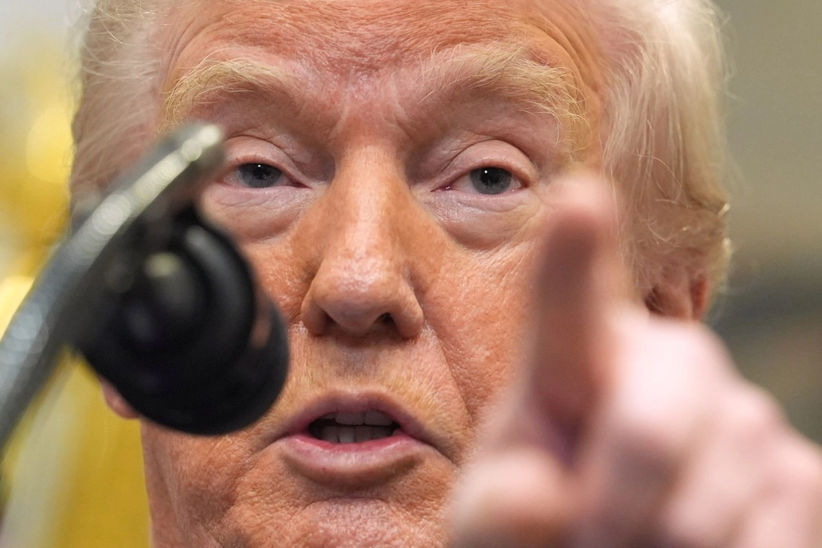 Trump warns that he will move to a ldquosecond hard phaserdquo against Iran if a nuclear is not reached
