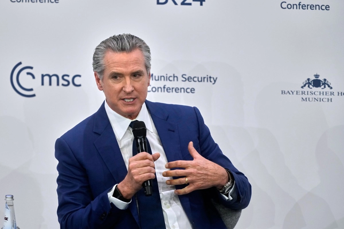 Trump criticizes the ldquoinappropriaterdquo clean energy deal between Newsom and the UK