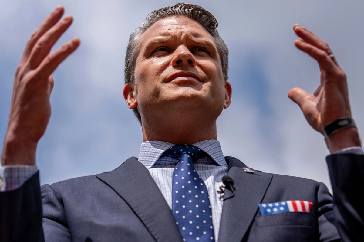 Defense Secretary invited a controversial pastor to preach at the Pentagon