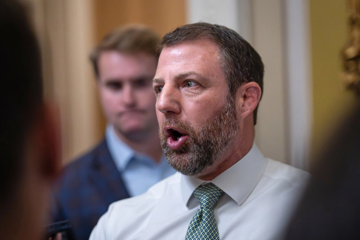 Republican Senator recommends students cancel their vacation to Mexico due to violence