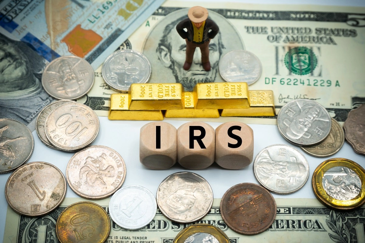 How does the IRS know I sold gold and how much tax to charge