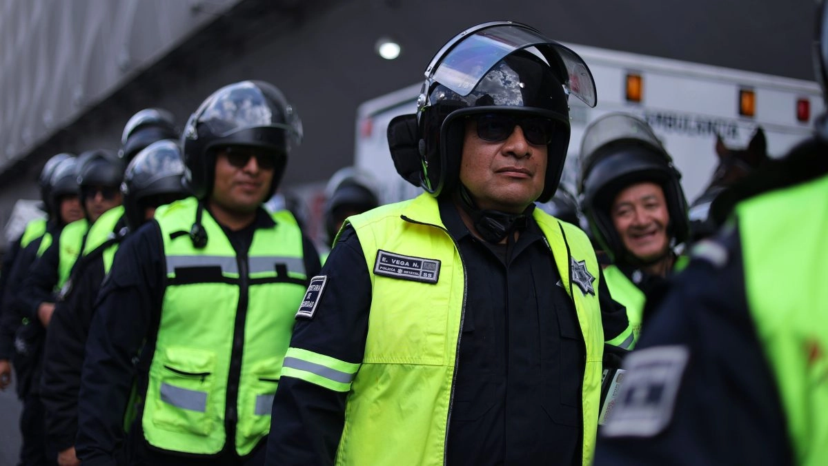 Sheinbaum039s government will shield Mexico with 100000 police officers at the World Cup