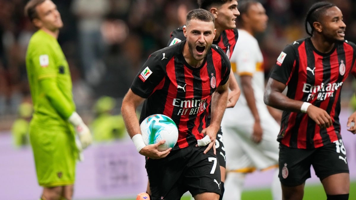 Santiago Gimenez returned to training with AC Milan and his return is approaching