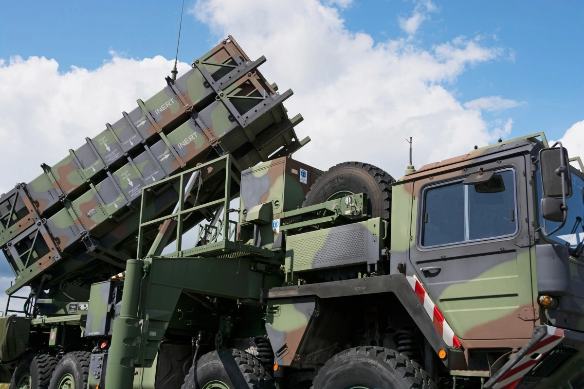 Every Iranian attack costs a fortune to the defense of the United States and the problem is not technology