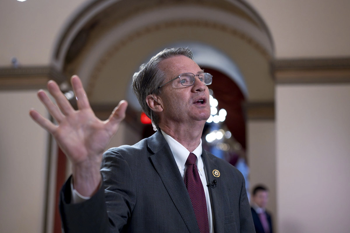 Government agencies corroborate the existence of extraterrestrials says Tim Burchett