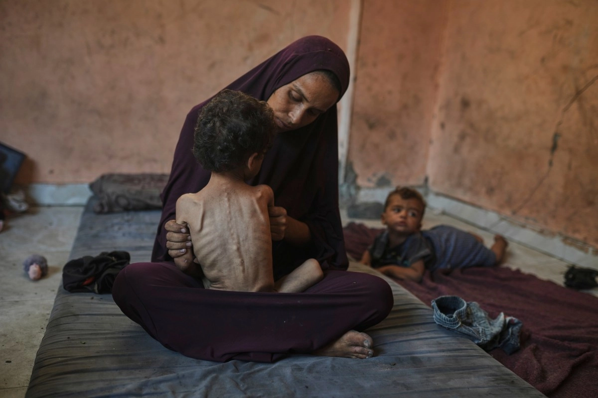 Hormuz blockade threatens inflation food catastrophe and plunging 32 million people into poverty