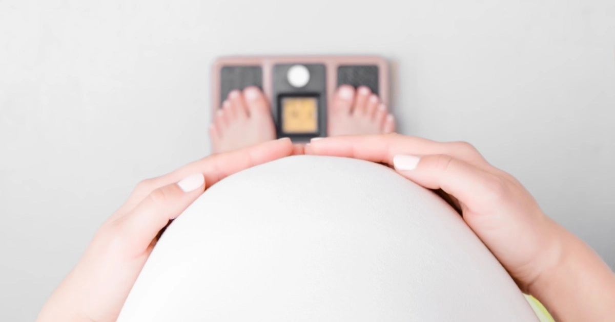 Pregnancies and weight gain alarming data on obsolete practices