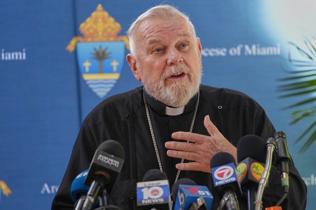Archdiocese of Miami criticizes 11 million cut to Catholic Charities for migrant minors