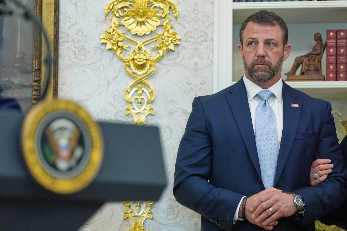 ICE limits its more aggressive tactics Agents will no longer be able to enter homes without a warrant