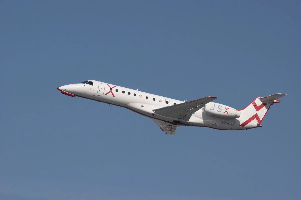 This website tells you when the apocalypse arrives by tracking millionaires planes