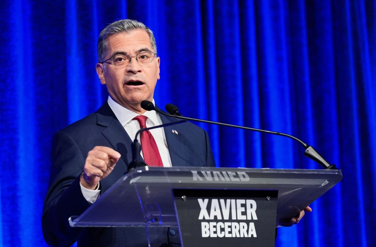Xavier Becerra extends his lead and distances himself from Steyer in the race through California