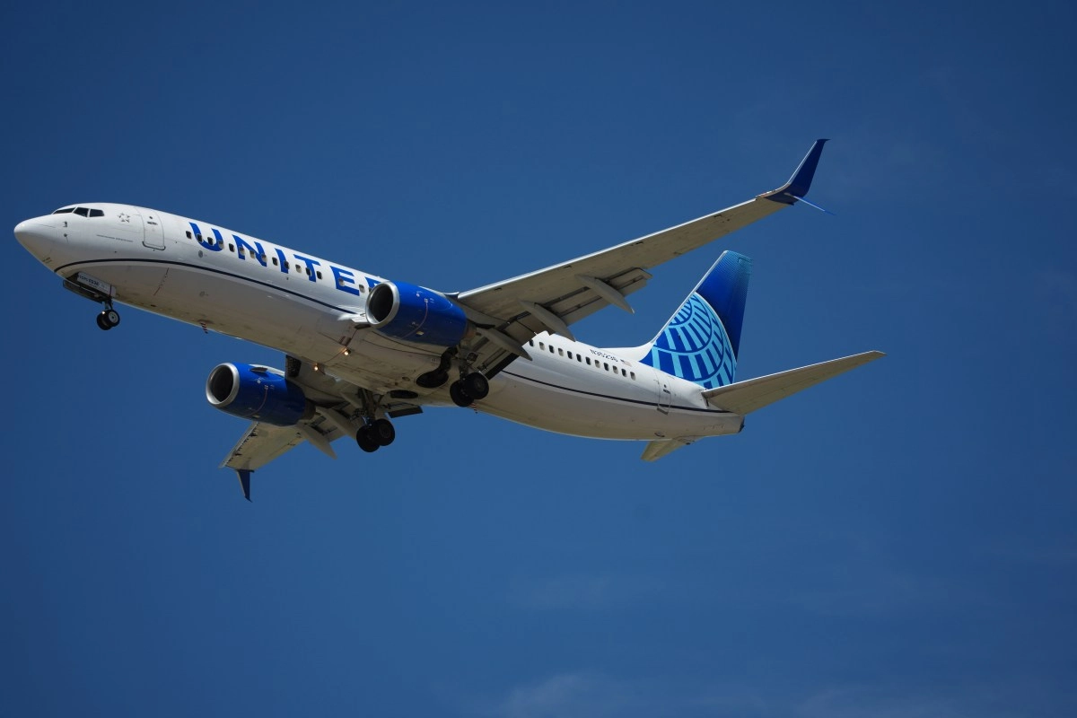 United flight to Spain returns emergency to Newark due to Bluetooth device called Bomba